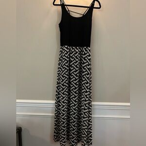 Brand new with tags ! Black and white maxi dress